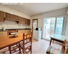 Casa de 3 dormitorios con terraza solárium en el centro de Águilas