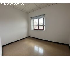 Oficina-Despacho en Alquiler en Cornella de Llobregat, Barcelona