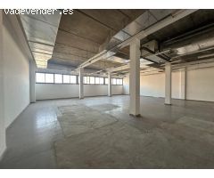Local Comercial en Alquiler en Esplugues de Llobregat, Barcelona