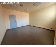 Local Comercial en Alquiler en Esplugues de Llobregat, Barcelona