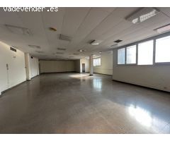Local Comercial en Alquiler en Esplugues de Llobregat, Barcelona