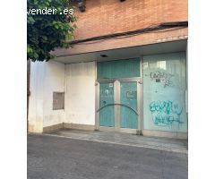 EDIFICIO EN VENTA EN PLENA CALLE SAN JACINTO.