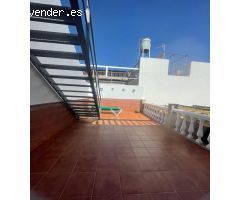 ¡Exclusiva vivienda en planta alta con Entrada Independiente en la Mejor Zona de San José!