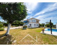 Hermoso Chalet en Los Lagos del Serrano. Guillena. Sevilla.