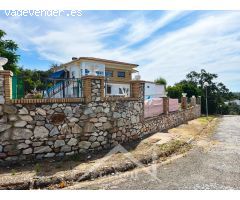 Hermoso Chalet en Los Lagos del Serrano. Guillena. Sevilla.
