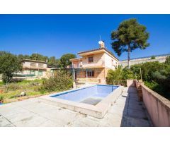 ESPECTACULAR CHALET CON PISCINA EN URBANITZACIONS DE LLEVANT, TARRAGONA