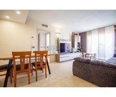 TU NUEVO HOGAR CON PISCINA Y PARKING EN TORREDEMBARRA