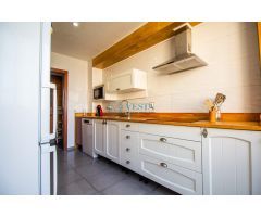 COMODIDAD Y LUMINOSIDAD EN CAMPCLAR - TARRAGONA
