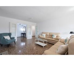Precioso piso para estudiantes en alquiler temporal en zona privada en el centro de Valencia