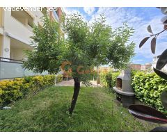 PLANTA BAJA CON JARDIN Y PISCINA COMUNITARIA