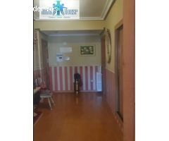 INMOHOUSE vende excelente vivienda en el corazón de la ciudad.