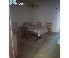 Se vende casa en la gineta