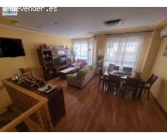 SE VENDE MAGNIFICO DUPLEX EN LA  FIESTA DEL ARBOL