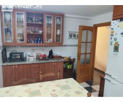 PISO EN VENTA ZONA FERIA