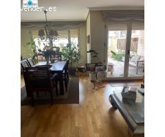 INMOHOUSE VENDE CHALET ADOSADO CON ZONAS COMUNES EN FACULTAD DE MEDICINA