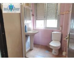 PISO EN VENTA ZONA FERIA