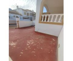 BUNGALOW BAJO CON SOLARIUM PRIVADO , PISCINA COMUNITARIA 119.000€