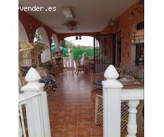 CHALET EN EL BACAROT