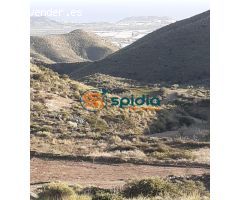 Terreno Rural con dos casas a reformar: Naturaleza y Vistas al Mar