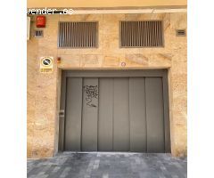 Si quieres llegar y aparcar este verano, sin tener que dar vueltas y vueltas... incluso 2 coches