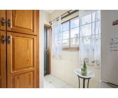 PISO AMPLIO DE 4 HABITACIONES EN BARRIO NUEVO DE OFRA