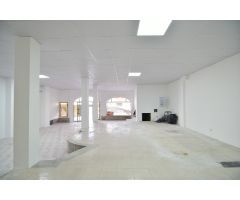 LOCAL COMERCIAL EN AVENIDA DE CANARIAS