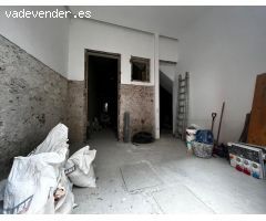 ALQUILER LOCAL EN VEGUETA