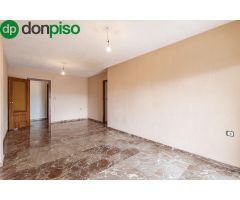 Exclusivo ático en Parque de las Infantas: luz, vistas y posibilidades infinitas