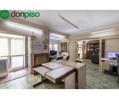 Magnífico piso de 200 m² ubicado junto a Plaza Trinidad ideal para vivir o para invertir.