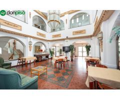 Hotel de 12 habitaciones y gran salón de fiestas en Moraleda de Zafayona