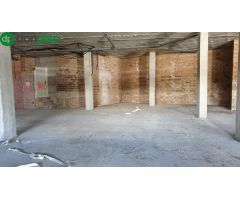 LOCAL DE 830 M2 CON PERFECTA UBICACIÓN DE SANTA FÉ
