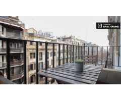 Fabuloso apartamento de 2 dormitorios en alquiler cerca del Mercat del Ninot en Sant Gervasi