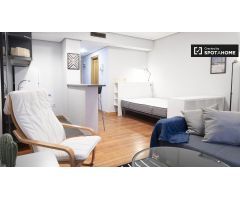 Fantástico apartamento de 1 dormitorio en alquiler cerca de la Universidad Pontificia Comillas en Ma