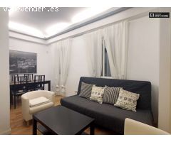 Moderno apartamento de 1 dormitorio con balcón en alquiler en Salamanca.