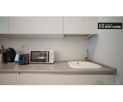 Encantador apartamento de 2 dormitorios en alquiler en el elegante Malasaña