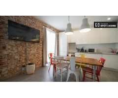 Moderno apartamento de 3 dormitorios con balcón y aire acondicionado en alquiler cerca de Metro en l