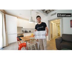 Moderno apartamento de 3 dormitorios con balcón y aire acondicionado en alquiler cerca de Metro en l