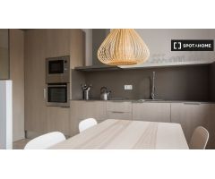 Elegante apartamento de 2 dormitorios en alquiler cerca de Auditori La Torrassa en Sants