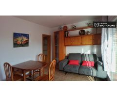 Luminoso apartamento de 2 dormitorios en alquiler en Trinitat Vella.