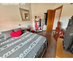 ESTUPENDA VIVIENDA PARA ENTRAR A VIVIR, TODA EXTERIOR, SIN PASILLO, SEMI-AMUEBLADA  MUY ECONÓMICA