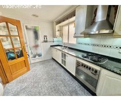 ESTUPENDA VIVIENDA PARA ENTRAR A VIVIR, TODA EXTERIOR, SIN PASILLO, SEMI-AMUEBLADA  MUY ECONÓMICA