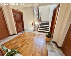 MAGNIFICA VIVIENDA MUY AMPLIA EN LUIS BARCALA, TODA EXTERIOR  CON GARAJE, BALCON GRANDE  ¡VISITELA!