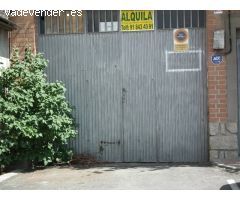 LOCAL- NAVE EN CALLE PRINCIPAL DEL PUEBLO