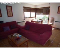 CHALET CON BUHARDILLA Y SÓTANO