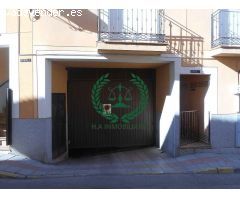 SE VENDEN PLAZAS  DE GARAJE EN EL MOLAR. CALLE REAL-POCITO  DESDE  3.000 €