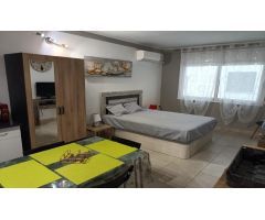 Muy bonito estudio con licencia turistica en el corazón de Rosas