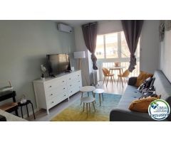 ROSES - CENTRO: Estudio con cabina cerca del puerto y la playa en venta