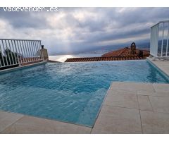 Hermosa casa de carácter con vista al mar.