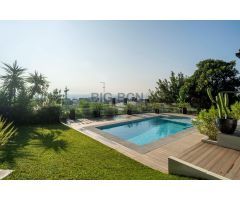 Exclusiva casa con vistas a Barcelona