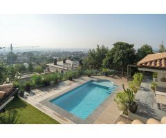 Exclusiva casa con vistas a Barcelona